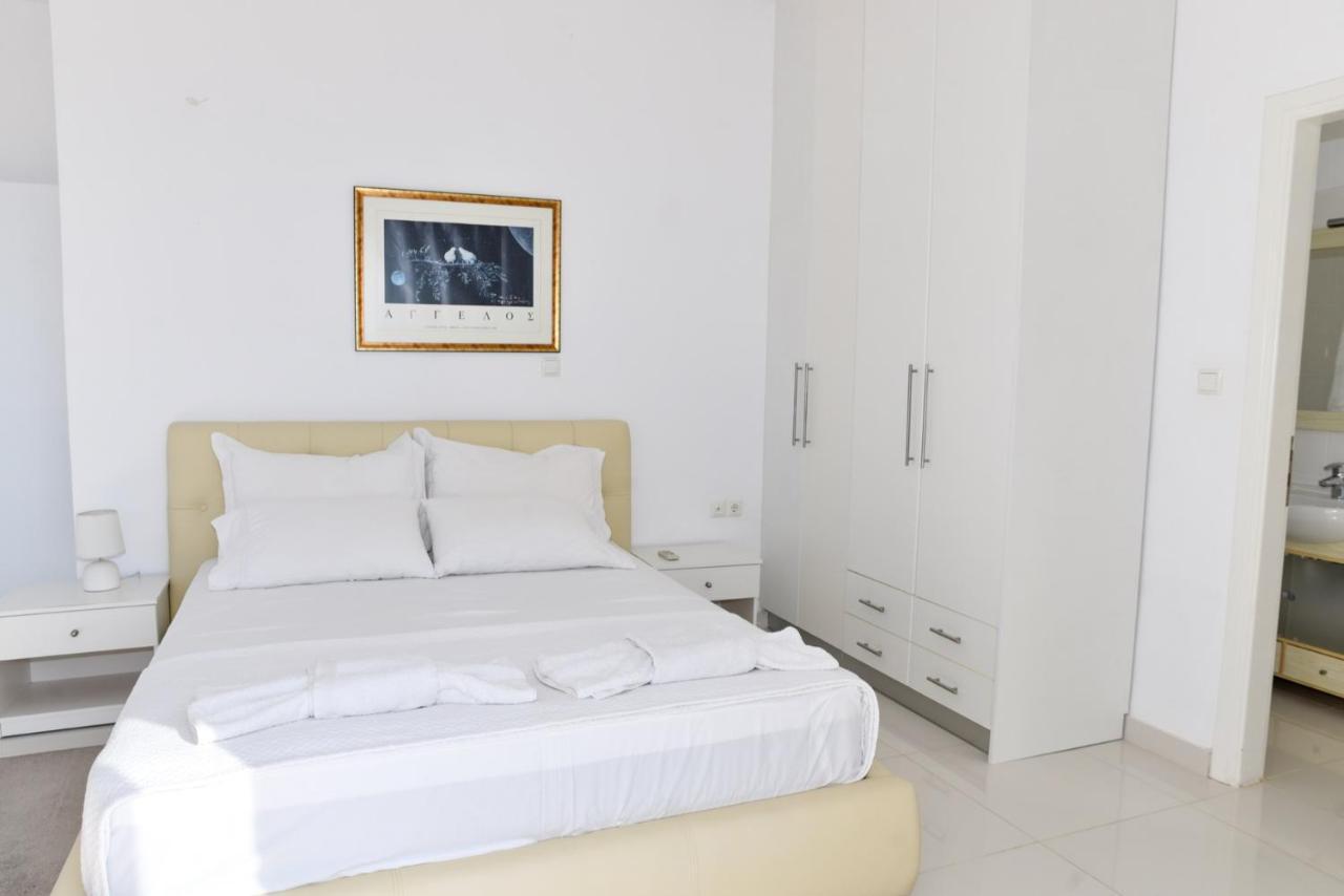 Verga Villas Resort Kalamata Exteriör bild