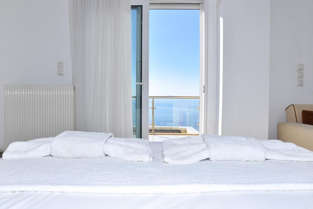 Verga Villas Resort Kalamata Exteriör bild