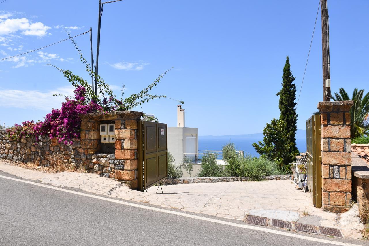 Verga Villas Resort Kalamata Exteriör bild