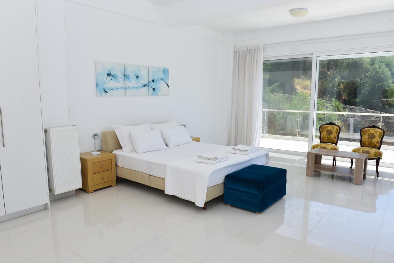 Verga Villas Resort Kalamata Exteriör bild